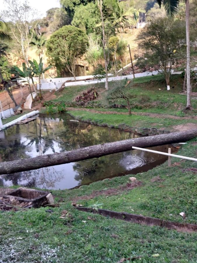 Chácara, 3 quartos, 5866 m² - Foto 1